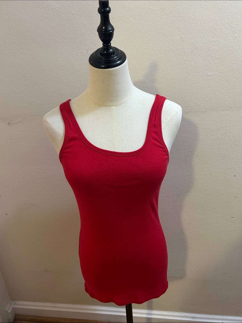 Merona Red Scoop Neck Tank Top*